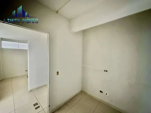 Imagem CASA COMERCIAL - Próximo ao centro Cotia e Rod. Rap.Tavares - Km 32