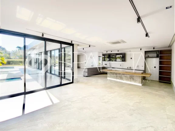 Imagem Elegância e sofisticação no condomínio Portal Japy Golf Club em Cabreúva