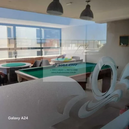 Imagem Vendo Apartamento, Porteira Fechada, Vista Mar, com 53 m², 2 suítes, sala p/ 2 ambientes e 1 vaga