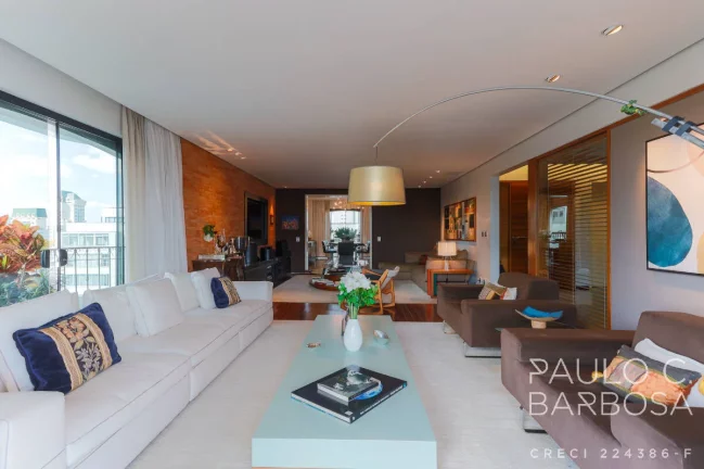 Imagem Rua Bahia Venda - 2 Suítes - 3 Vagas - 288m²