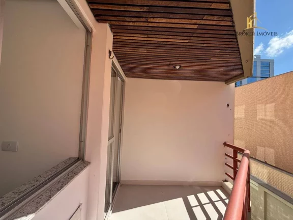 Imagem Apartamento REFORMADO com 2 quartos à venda, 49 m² por R$ 420.000 - Bigorrilho - Curitiba/PR