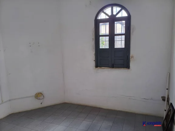 Imagem VENDO CASA DE ANDAR 5/4 NA BARAUNAS COM AREA DE AMPLIAÇÃO