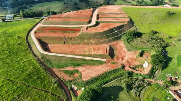Imagem Terreno para Venda em Estiva, Bom Repouso