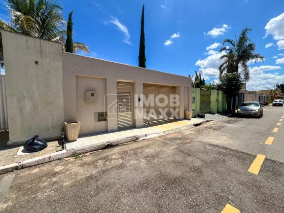 Imagem Espetacular Casa em Condominio Fechado por R$ 990.000