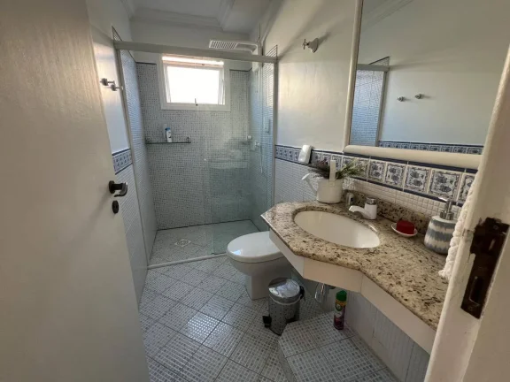 Imagem Casa 4 quartos Sambaqui