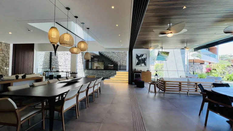 Imagem Destaque! Fabulosa Mansão Finamente Mobiliada e Decorada