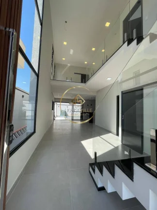 Imagem Casa Sobrado, 3 Dormitórios ( 1 suíte), piscina, 4 vagas, Cond. Malibu.