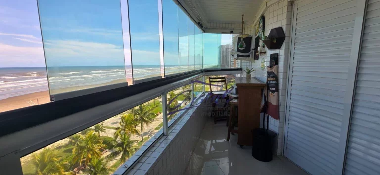 Imagem Apartamento com 2 dormitórios à venda, 87 m² por R$ 640.000,00 - Caiçara - Praia Grande/SP
