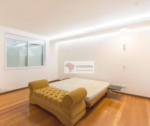 Imagem Sobrado à venda, 258 m² por R$ 2.780.000,00 - Moema - São Paulo/SP