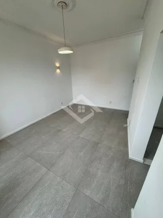 Imagem Apartamento em Niterói à Venda: Reformado, 1 Quarto