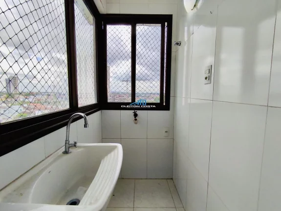 Imagem Apartamento para Venda em Feira de Santana, Santa Mônica, 3 dormitórios, 2 suítes, 2 banheiros, 2 vagas