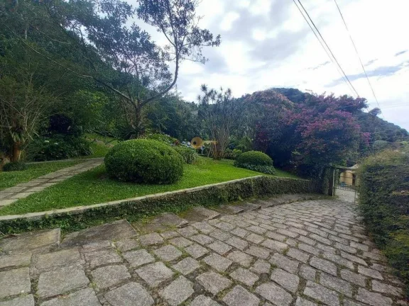Imagem Casa para Venda em Teresópolis / RJ no bairro Cascata dos Amores