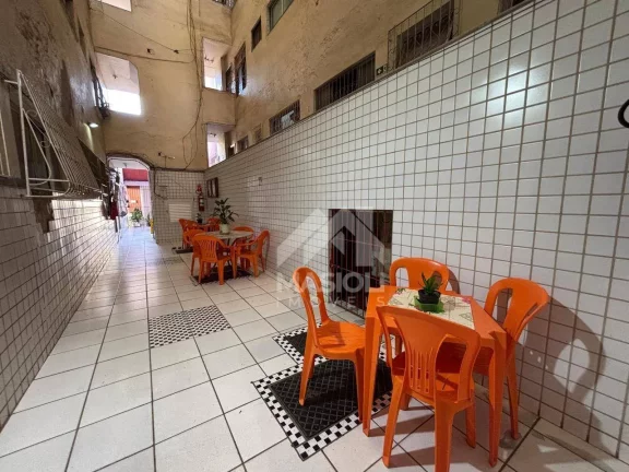 Imagem Apartamento com 2 dormitórios à venda, 55 m² por R$ 220.000,00 - Alvorada - Vila Velha/ES