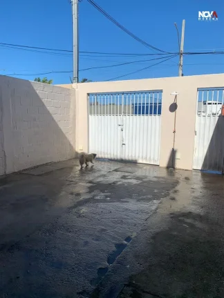 Imagem Encante-se com esta casa duplex geminada, com 64m² de área privativa, oferecendo tudo o que você ...