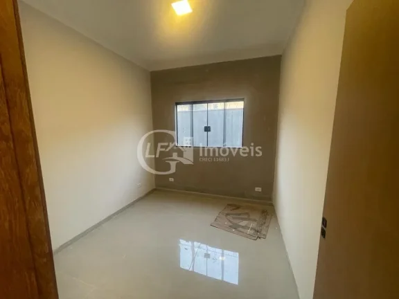 Imagem Imperdível! Casa à venda em Campo Grande-MS, Vila Morumbi, 3 quartos, 1 suíte, 3 salas, 4 banheiros, 2 vagas, 165m².