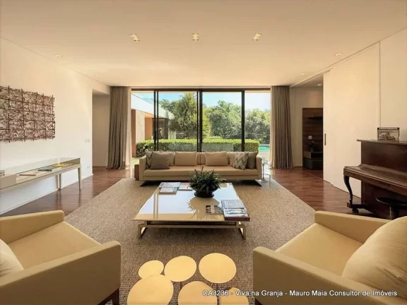 Imagem Cond. Vila de São Fernando - Moderna e impecável! Adega, gourmet, piscina.