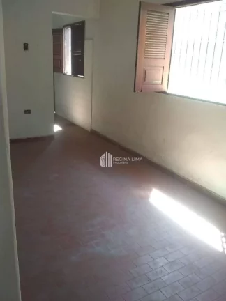 Imagem Casa boa para ponto comercial, 4 dormitórios, à venda por R$ 250.000,00 - Centro (Sul) - Teresina/PI