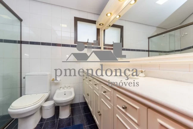 Imagem Apartamento com 184,50m² e excelente localização em Perdizes, 4 quartos (2 suítes) e 3 vagas.