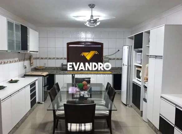 Imagem Casa para Venda em Cuiabá / MT no bairro Jardim Tropical