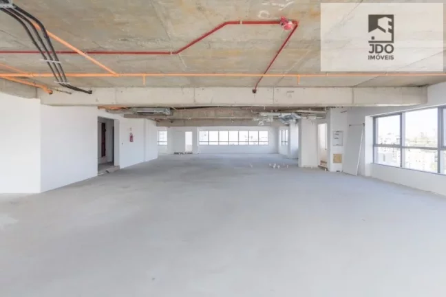 Imagem Imóvel Comercial a Venda no bairro Champagnat - Curitiba, PR