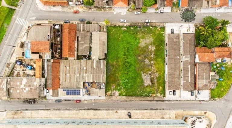 Imagem Terreno à venda, 2000 m² por R$ 3.200.000,00 - Jardim Imperador IV - Praia Grande/SP