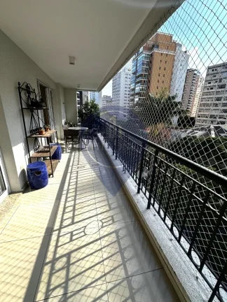 Imagem Apartamento de luxo à venda no bairro Paraíso, São Paulo-SP: 3 quartos, 3 suítes, 2 salas, 5 banheiros, 3 vagas de garagem, 222m²!