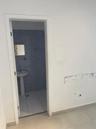 Imagem Sala comercial para locação em Sorocaba-SP, no Jardim Maria Antônia Prado. 20m², 1 sala, 1 banheiro, 5 vagas de garagem.