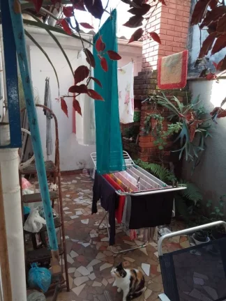 Imagem CASA LADO LINHA BAIRRO PROXIMO AO CENTRO