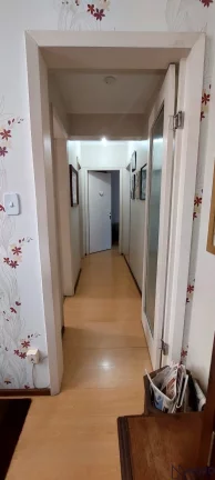 Imagem Apartamento com 2 dormitórios + dependência completa e 1 vaga de garagem na Andr