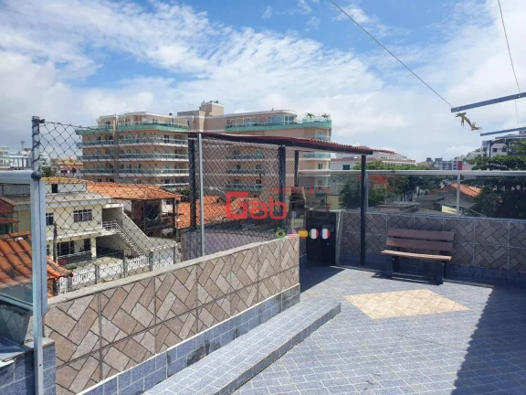 Imagem Casa com 7 dormitórios à venda, 300 m² por R$ 1.100.000,00 - Braga - Cabo Frio/RJ