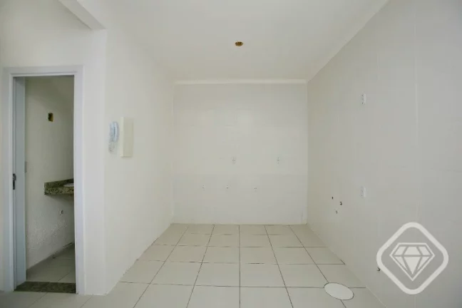 Imagem Casa Nova em Condomínio Fechado com Suíte e Churrasqueira

Brilhante Imóveis apresenta esta excel...