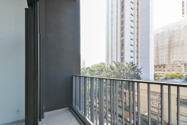 Imagem Studio 27M², 1Q, 1 Banheiro, Academia, Churrasqueira, Piscina, Salão de Festas e Jogos, Deck Molhado, Brinquedoteca, Bicicletário, Bar, Portaria 24h.