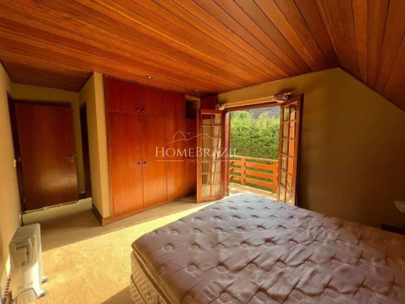 Imagem Casa de condomínio para alugar, com 4 quartos, 250m2