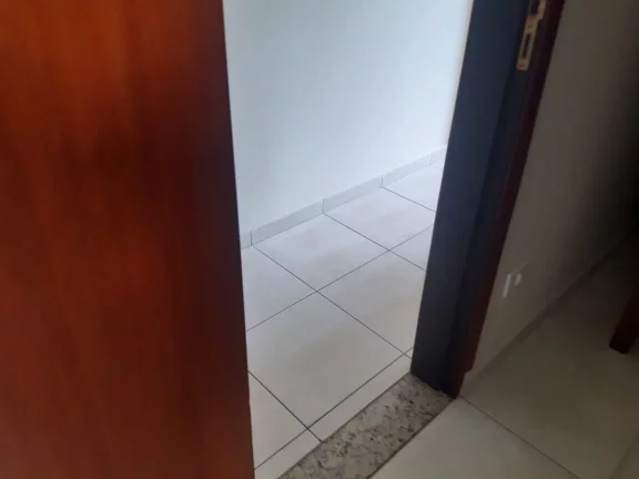 Imagem Sobrado à venda no bairro Parque Jaçatuba - Santo André/SP