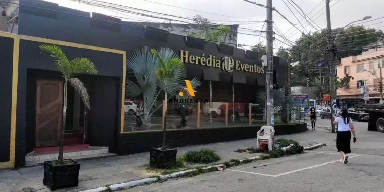 Imagem Jacarepagua - Tanque - Alugo loja de esquina - com 650m² - Valor R$35.000,00