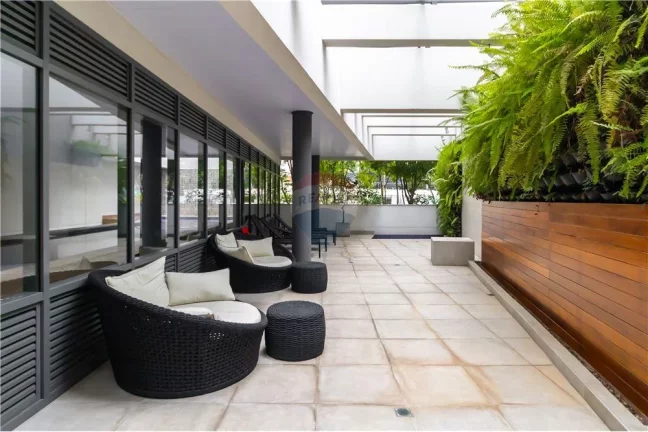 Imagem OPORTUNIDADE - Apartamento com 41m², varanda e vaga, ao lado da estação Vila Madalena