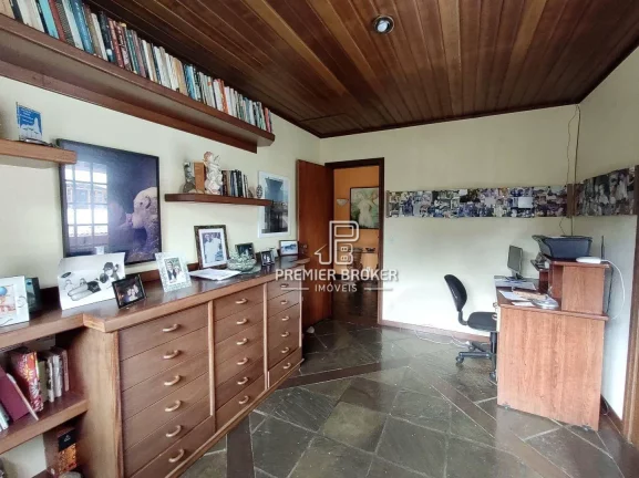 Imagem Casa à venda, 200 m² por R$ 1.200.000,00 - Albuquerque - Teresópolis/RJ