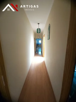 Imagem Oportunidade imperdível: Casa com 3 quartos e 2 vagas de garagem na Vila Palmares, Santo André-SP!