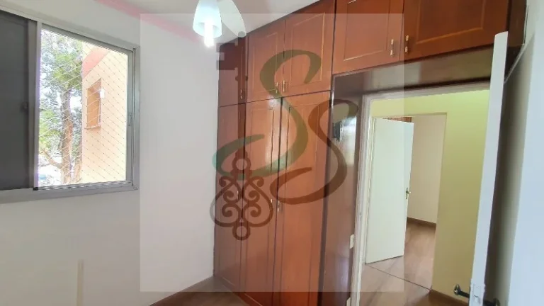 Imagem Venda de Apartamento no Jardim Paulicéia, Campinas. 3 dormitórios com armários sendo 1 suíte, sala com sacada (com vista livre), cozinha com armários