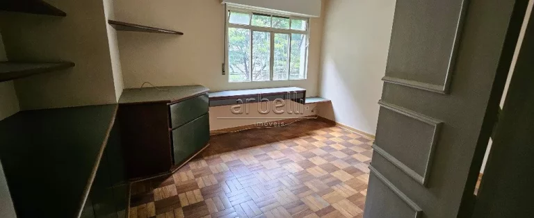 Imagem Apartamento de alto padrão com 201m² ao lado da Av. Paulista! Apto possui ampla sala de aproximada...