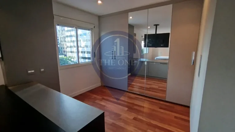 Imagem Apartamento para locação: 2 quartos, 1 suíte, 2 salas, 2 banheiros, 2 vagas no Itaim Bibi, SP - 93m².