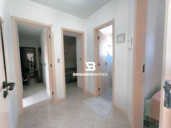 Imagem PITANGUEIRAS- LOCALIZAÇÃO ESPETACULAR , NA SEGUNDA QUADRA DA PRAIA , 02 VAGAS DE GARAGEM NO PRÉDIO.