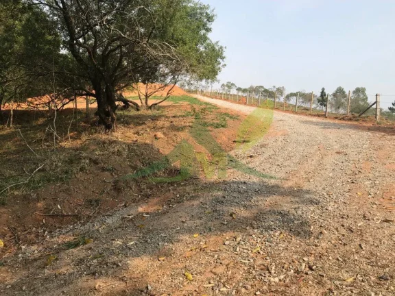 Imagem Belo Terreno à Venda em Piracaia a1km do Asfalto