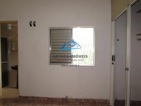 Imagem Casa Térrea à Venda no Centro de Carapicuíba