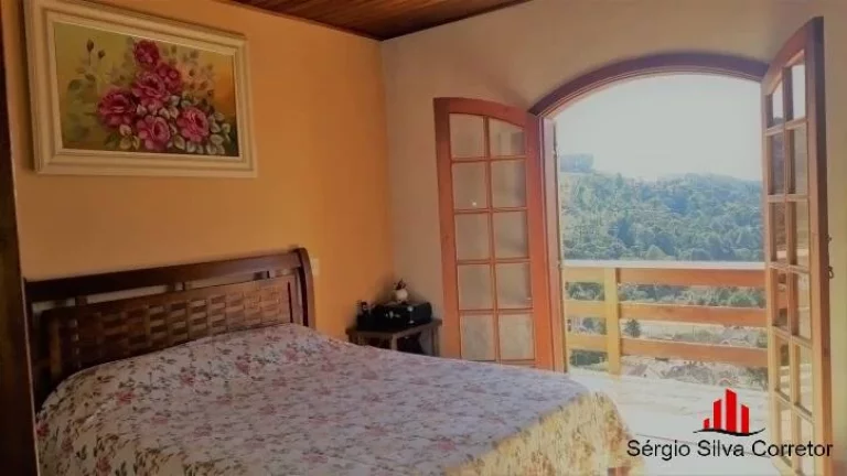 Imagem Casa a venda com 03 quartos em Vila Nova Suíça na Região do Portal.