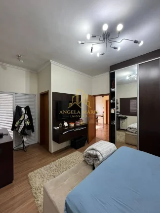 Imagem Casa Sobrado 3 dormitórios ( 3 suítes), 4 vagas,  Villa Branca Jacareí.