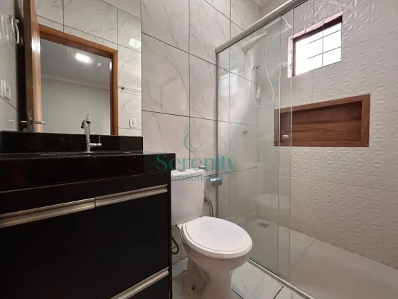 Imagem Casa Mobiliada para alugar no Jardim Tókio - 3 dormitórios - 1 suíte – 1 vaga - R$ 3.500,00/mês - Jardim Tókio - Londrina/PR