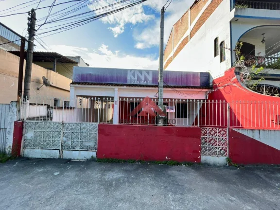Imagem Casa com 3 dormitórios à venda, 80 m² por R$ 390.000,00 - Camarão - São Gonçalo/RJ