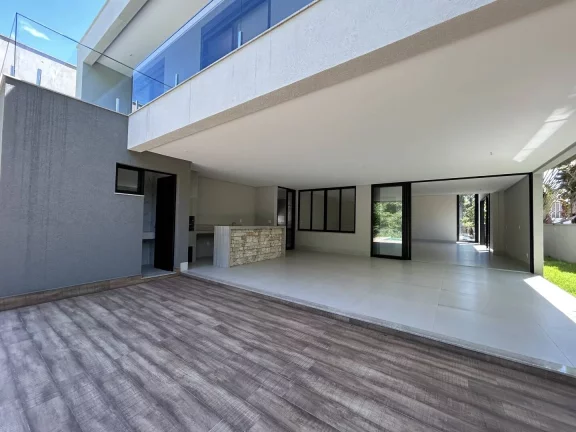 Imagem SOBRADO ALPHAVILLE IPÊS