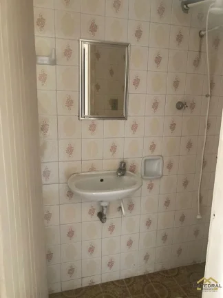 Imagem Sobrado à venda com 2 quartos no Bairro Anhangabaú em Jundiaí - SP